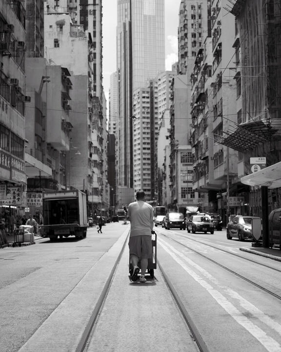 Leading Lines